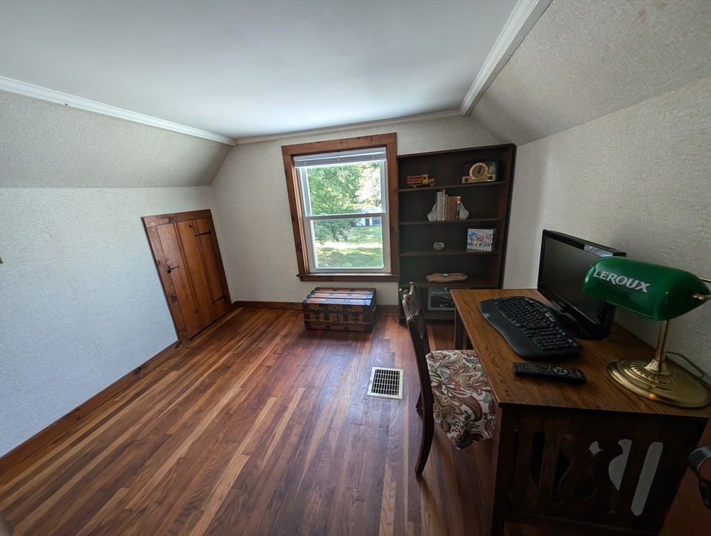 504 Lampblack Rd Property Photo 30