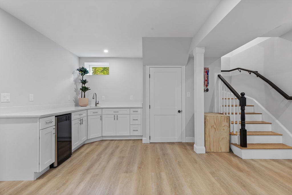 400 Winthrop St Property Photo 24