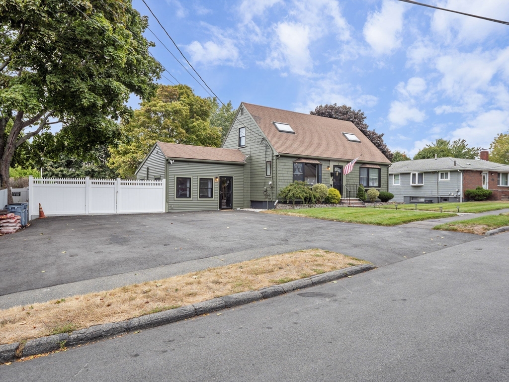 3 Dobbs Rd Property Photo 3