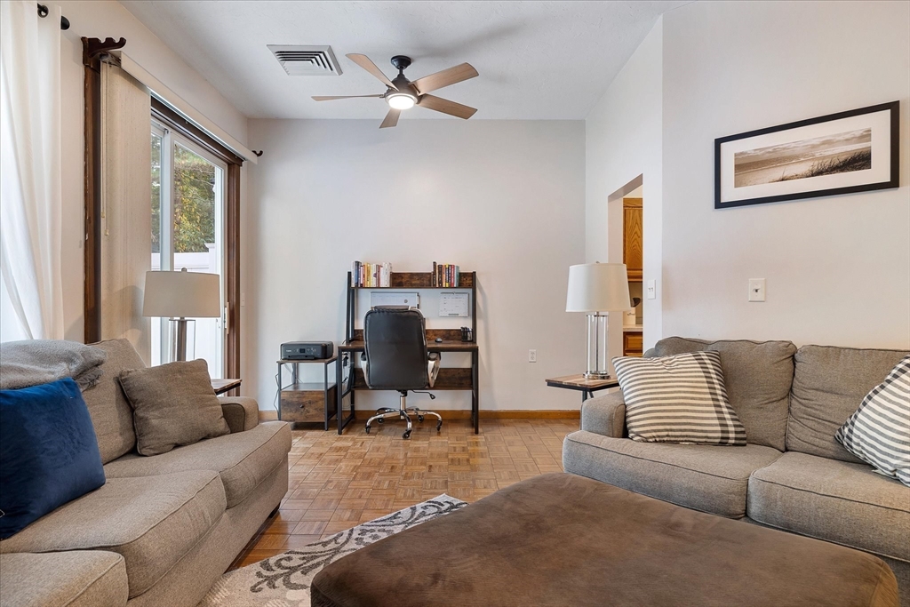 22 Thayer Pond Dr # 2 Property Photo 10