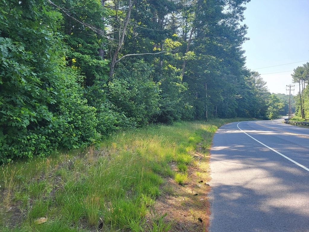 Xoxo River Rd Property Photo 3