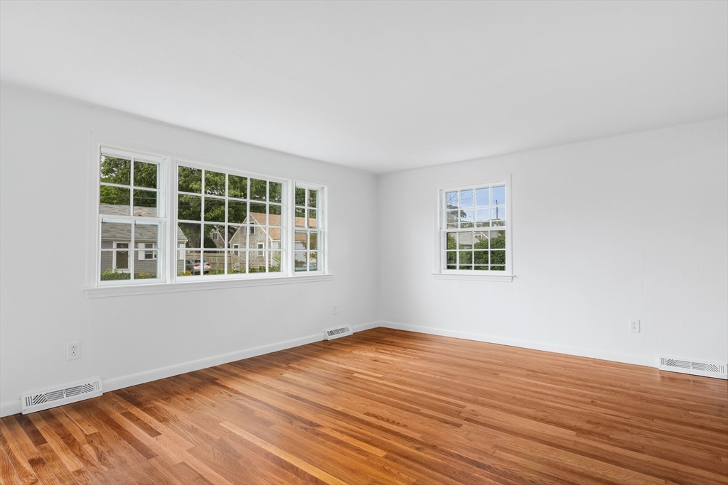 15 Harrington Street Property Photo 6