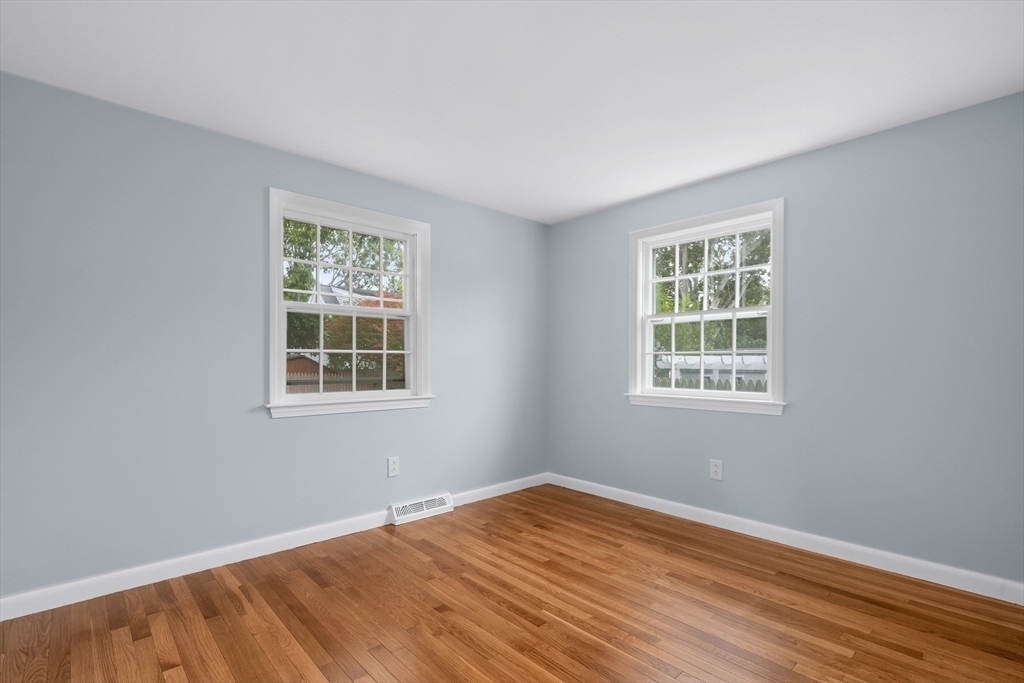 15 Harrington Street Property Photo 28