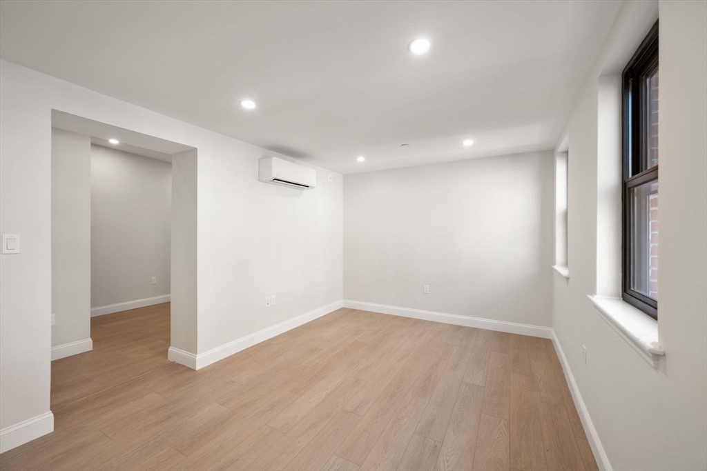 4 Hull St. # 1 Property Photo 3
