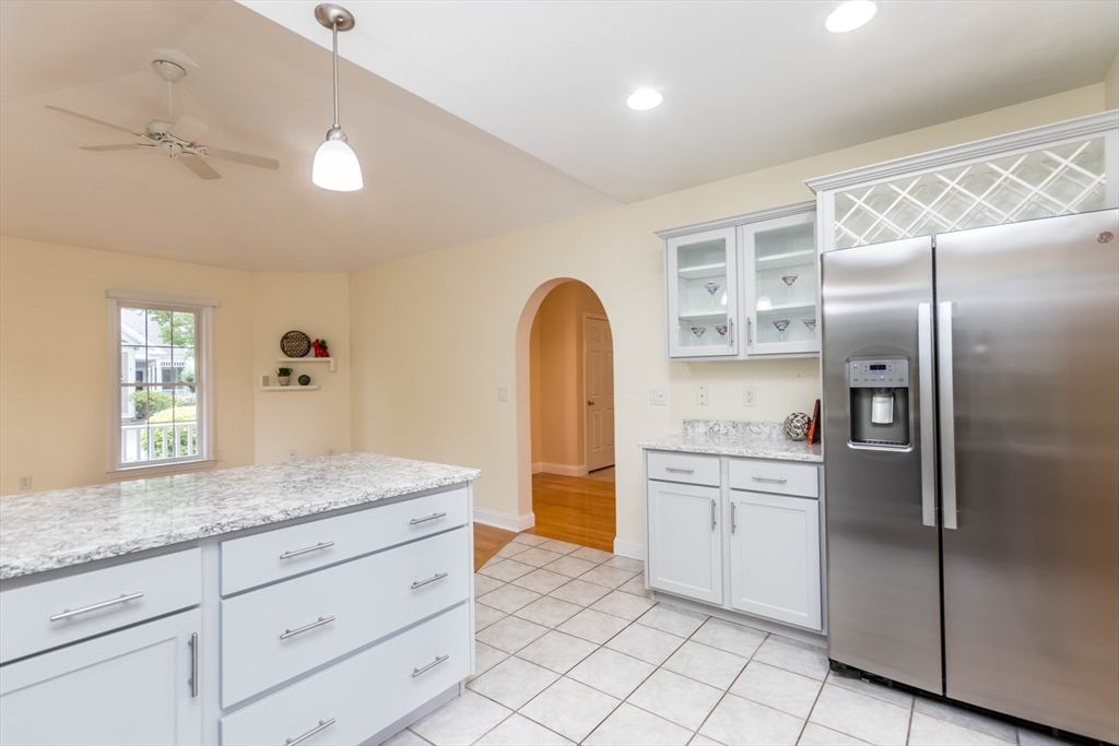 1 Applewood Ct # 1 Property Photo 17