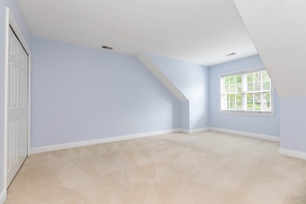 1 Applewood Ct # 1 Property Photo 33