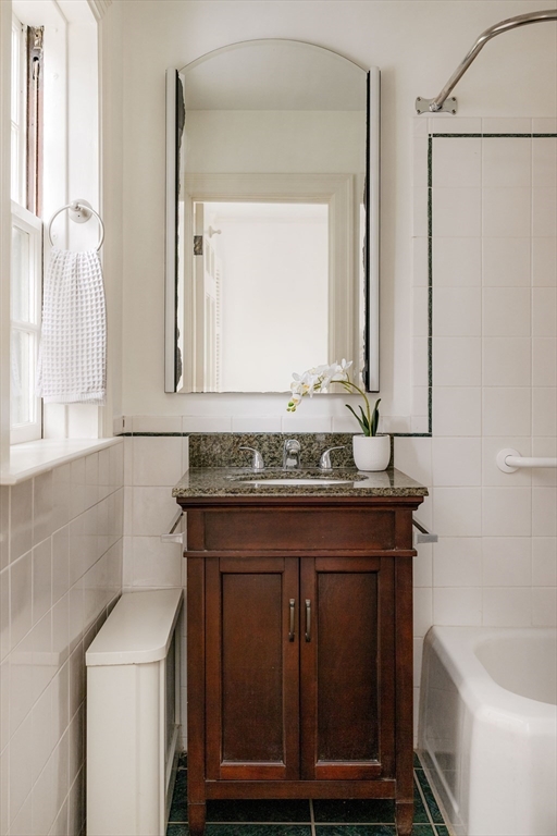 984 Memorial Drive # 503 Property Photo 26