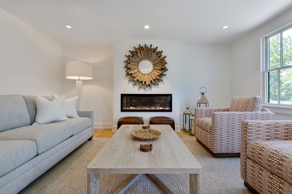 8 Burnt Swamp Lane Property Photo 3