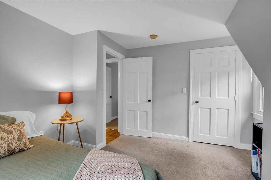 82 Linwood Street Property Photo 25