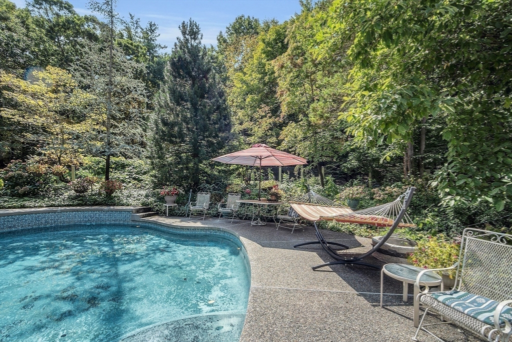 154 Heald Street Property Photo 18