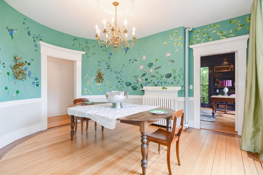30 Somerset Property Photo 12