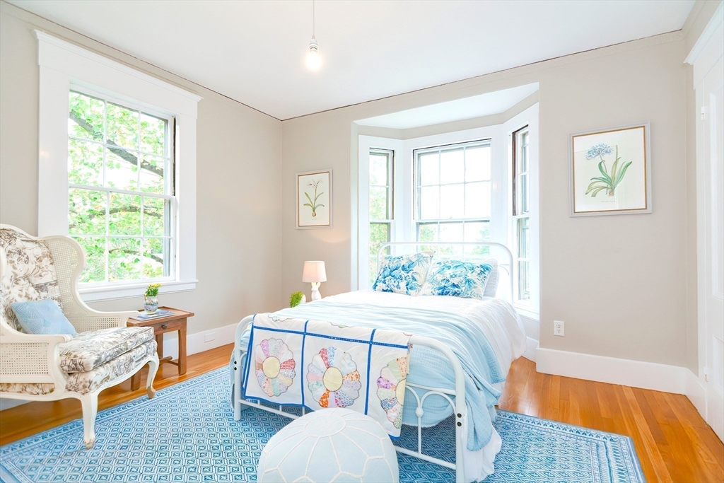 30 Somerset Property Photo 22