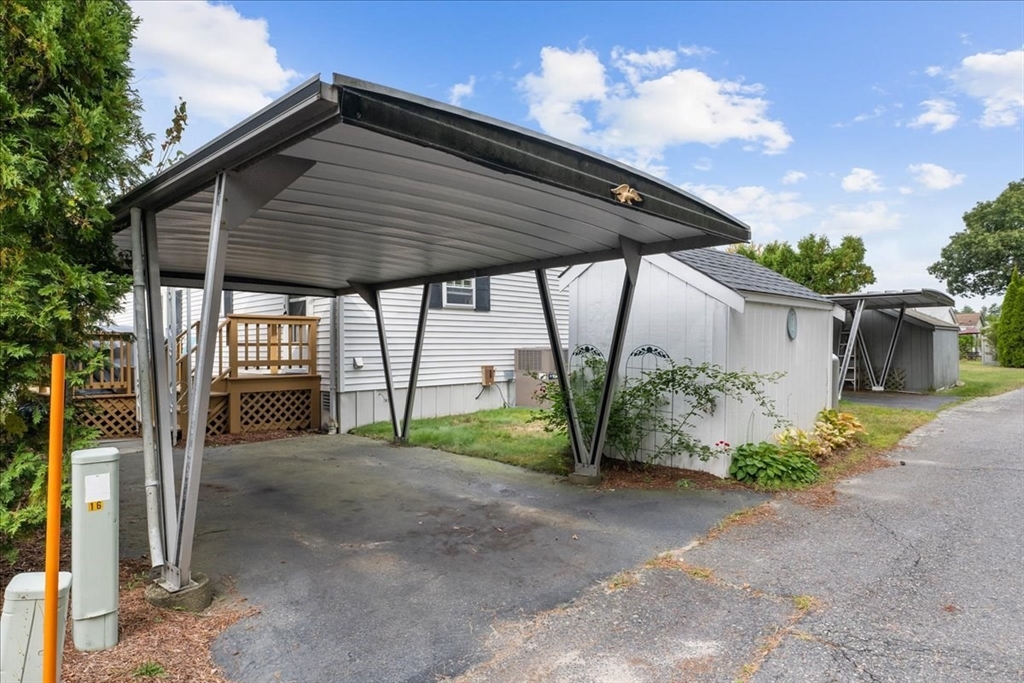 59 Pinehurst Dr. Property Photo 25