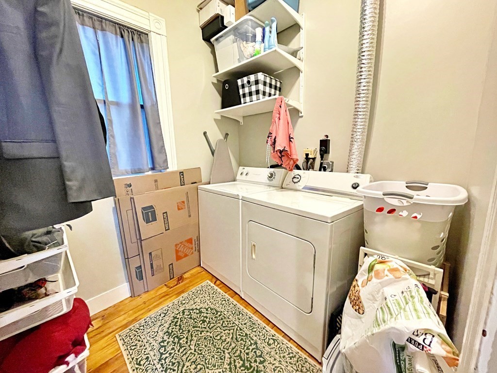 40 W Eagle St # 1 Property Photo 17