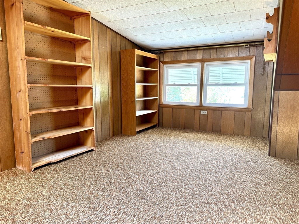 9 Sibley Avenue Property Photo 18