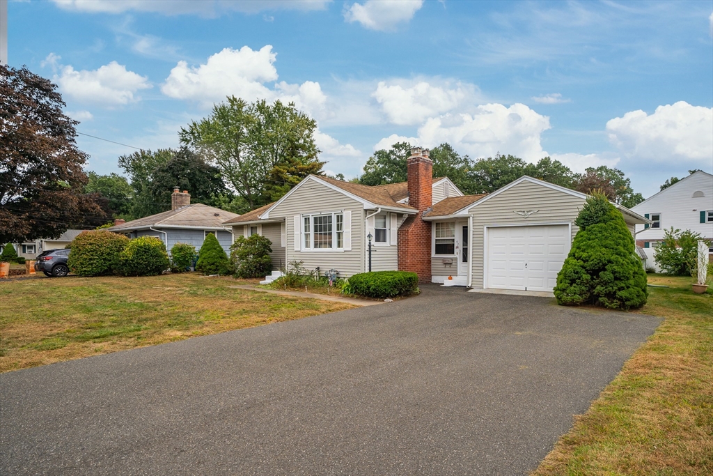 42 Herrman Street Property Photo 3