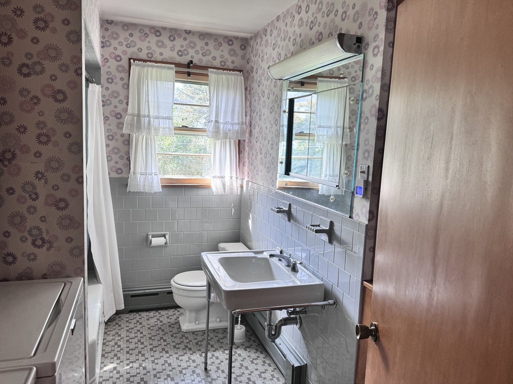 77 Grattan Street Property Photo 13
