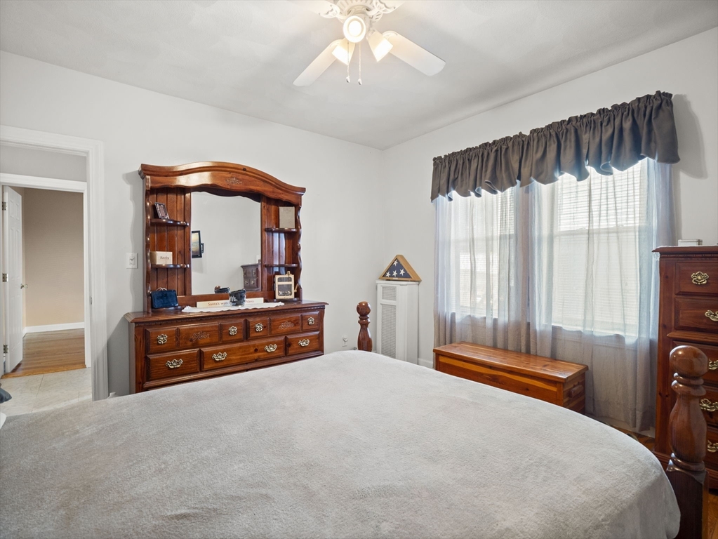 220 Ferry St Property Photo 18