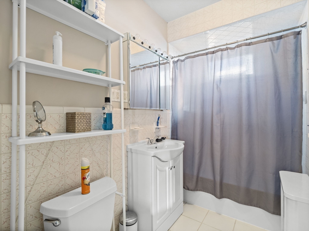 220 Ferry St Property Photo 20