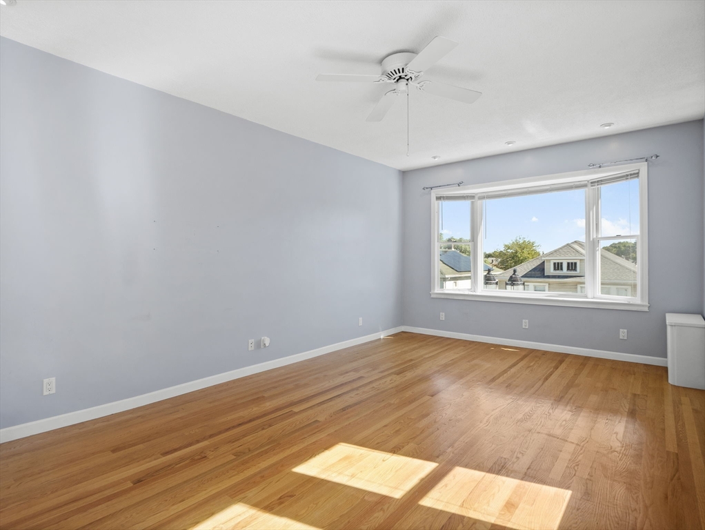 220 Ferry St Property Photo 30