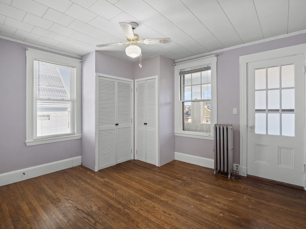 220 Ferry St Property Photo 33