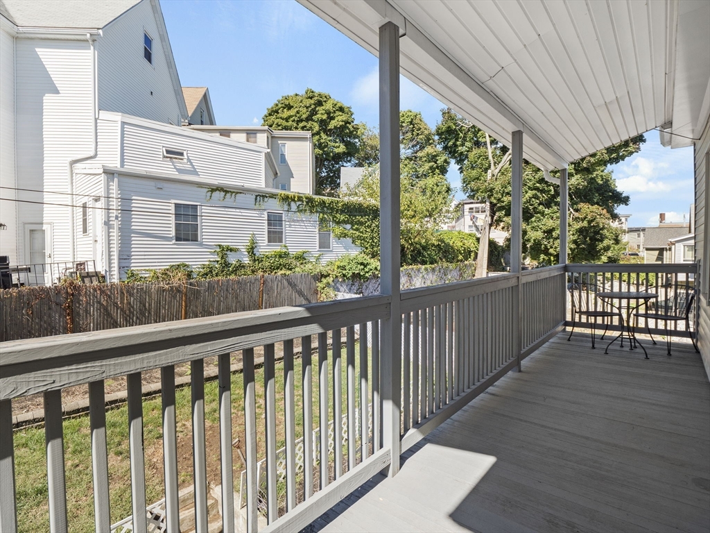 220 Ferry St Property Photo 39