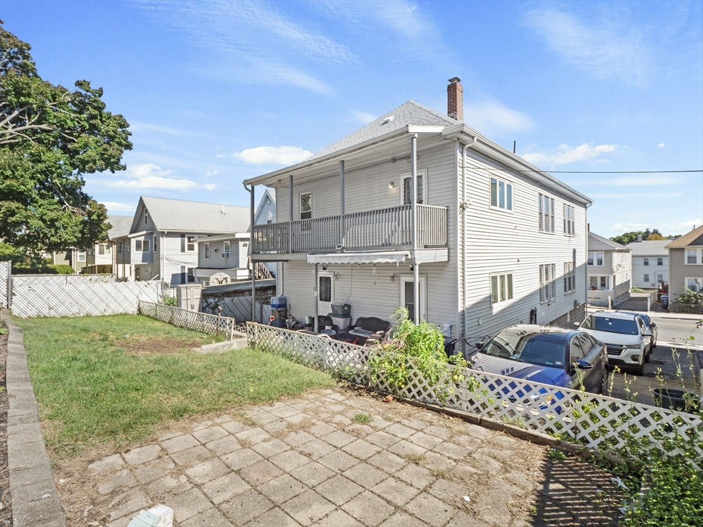 220 Ferry St Property Photo 40