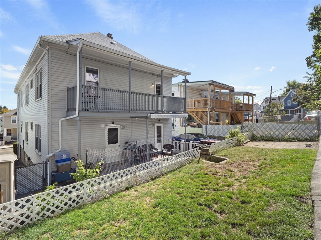 220 Ferry St Property Photo 42