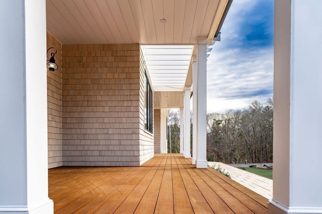 10 Hawthorn Hill Property Photo 27