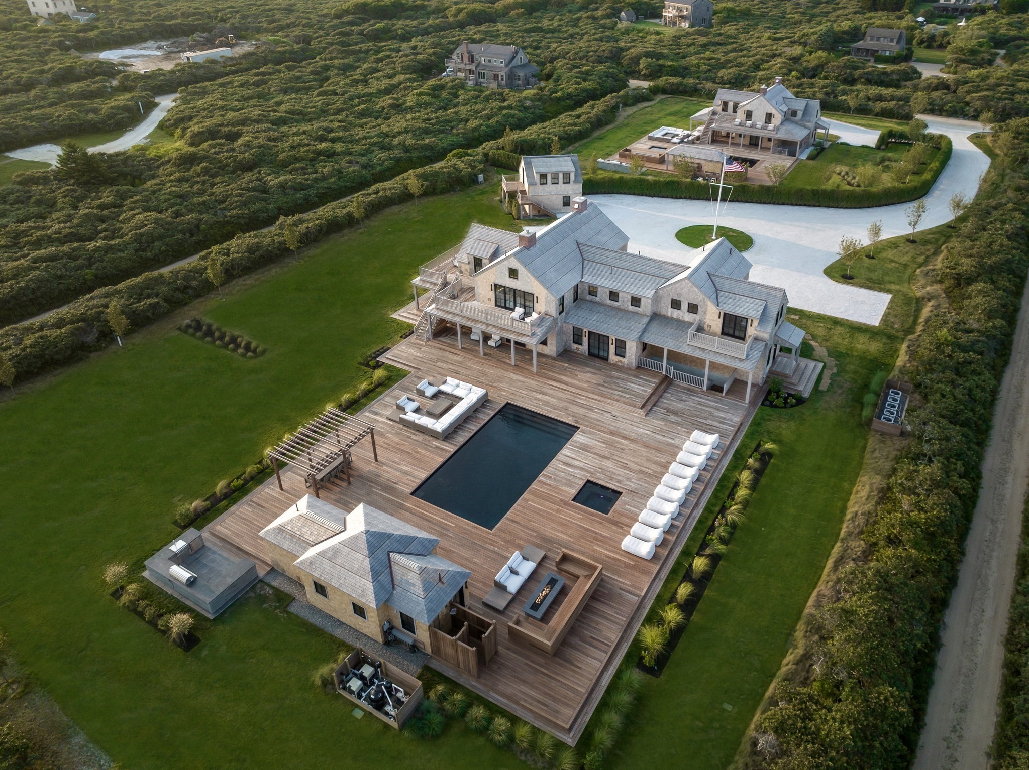 30 Devon Street - Full Compound Property Photo 1
