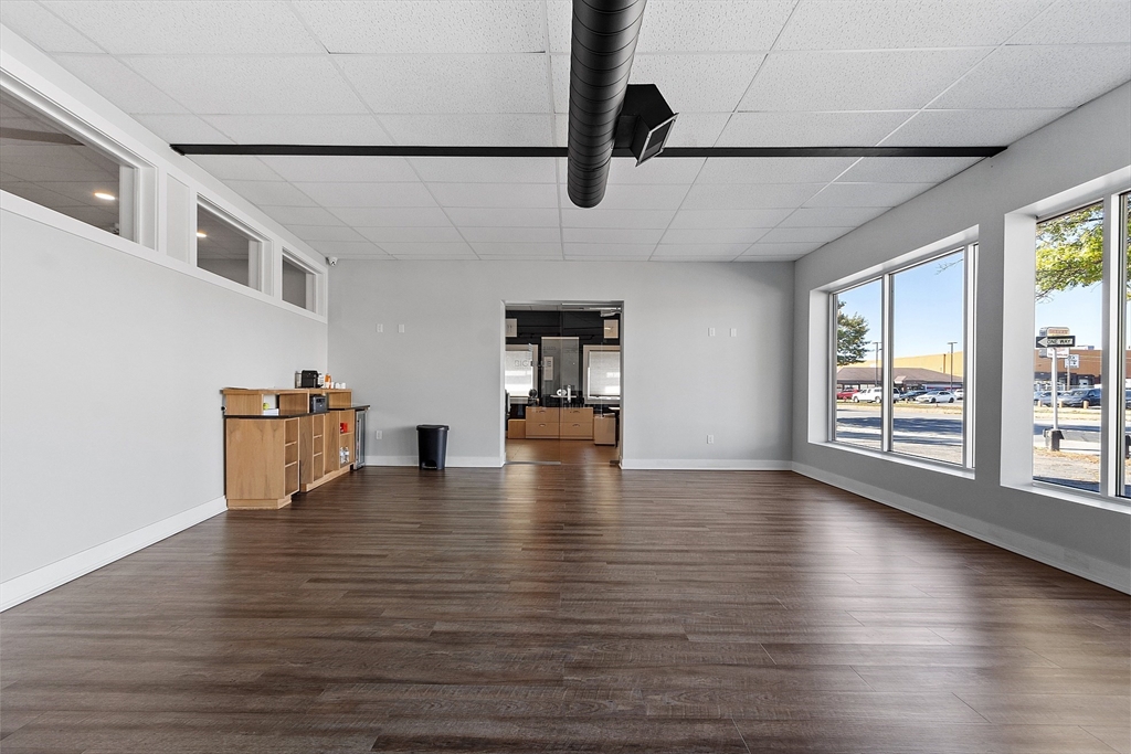 260-276 Lynnway Property Photo 7