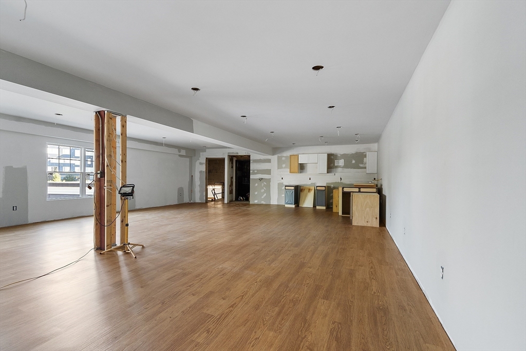 260-276 Lynnway Property Photo 20