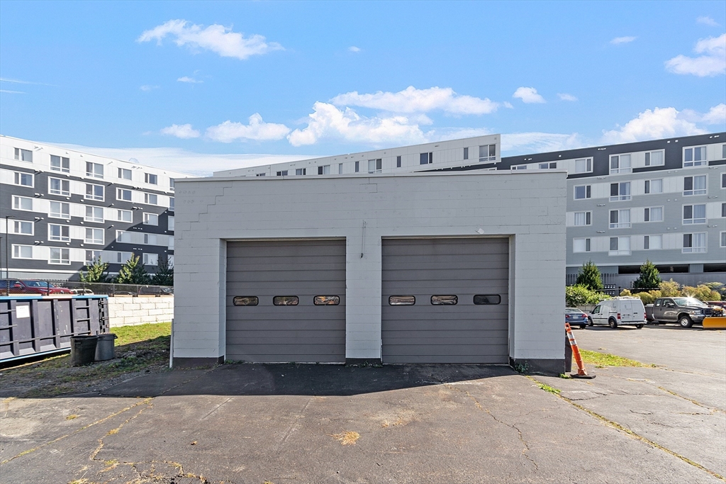 260-276 Lynnway Property Photo 35