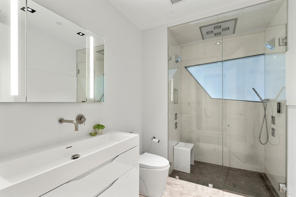 22 Liberty Dr # 9m Property Photo 27