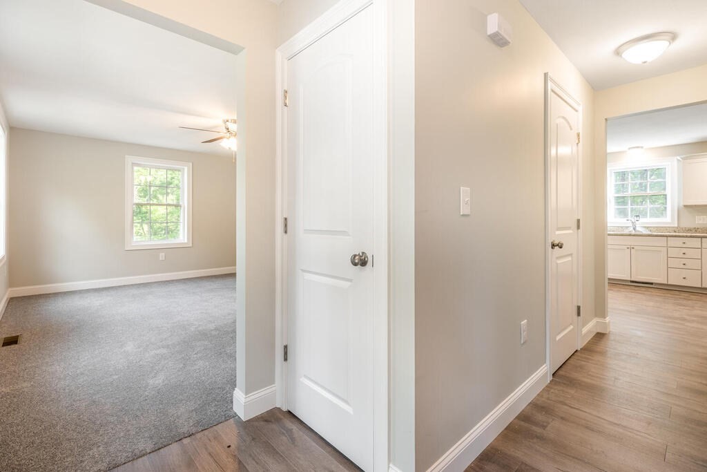 18 Pine Hill Way # A Property Photo 3