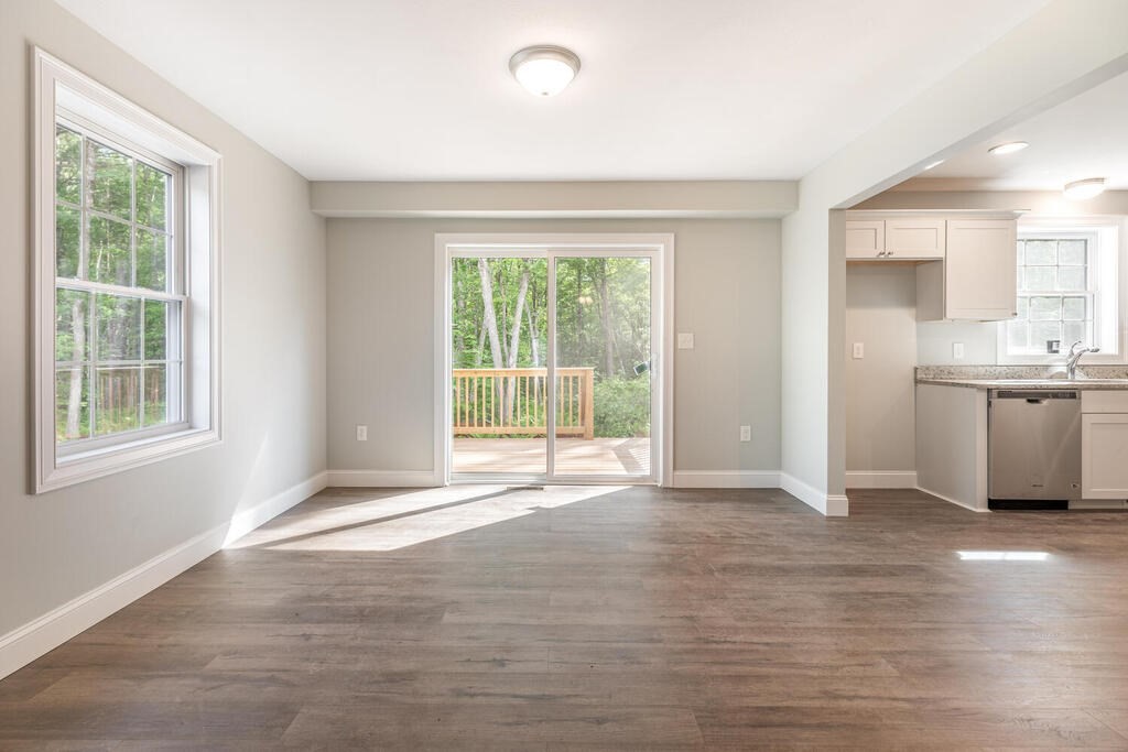 18 Pine Hill Way # A Property Photo 8