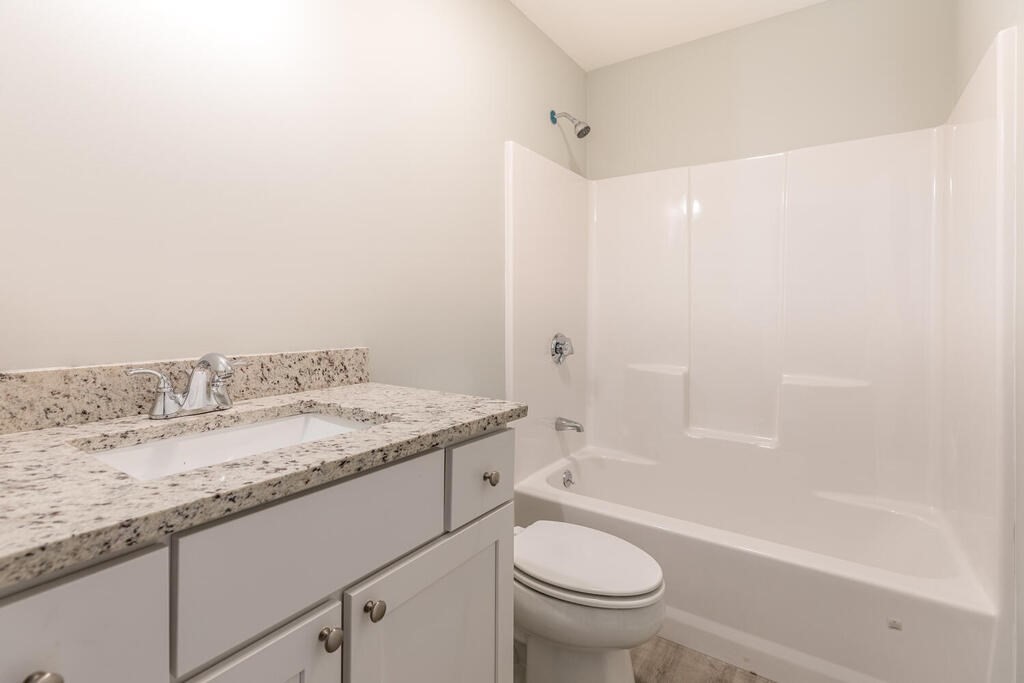 18 Pine Hill Way # A Property Photo 18
