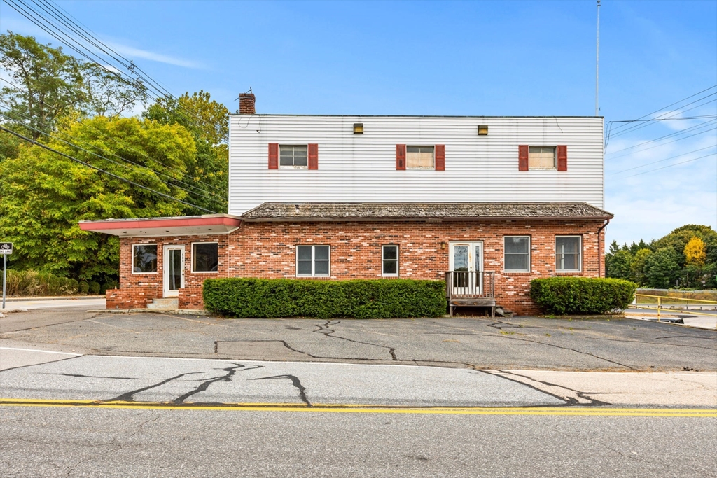 500 Maplewood Ave # A Property Photo 1