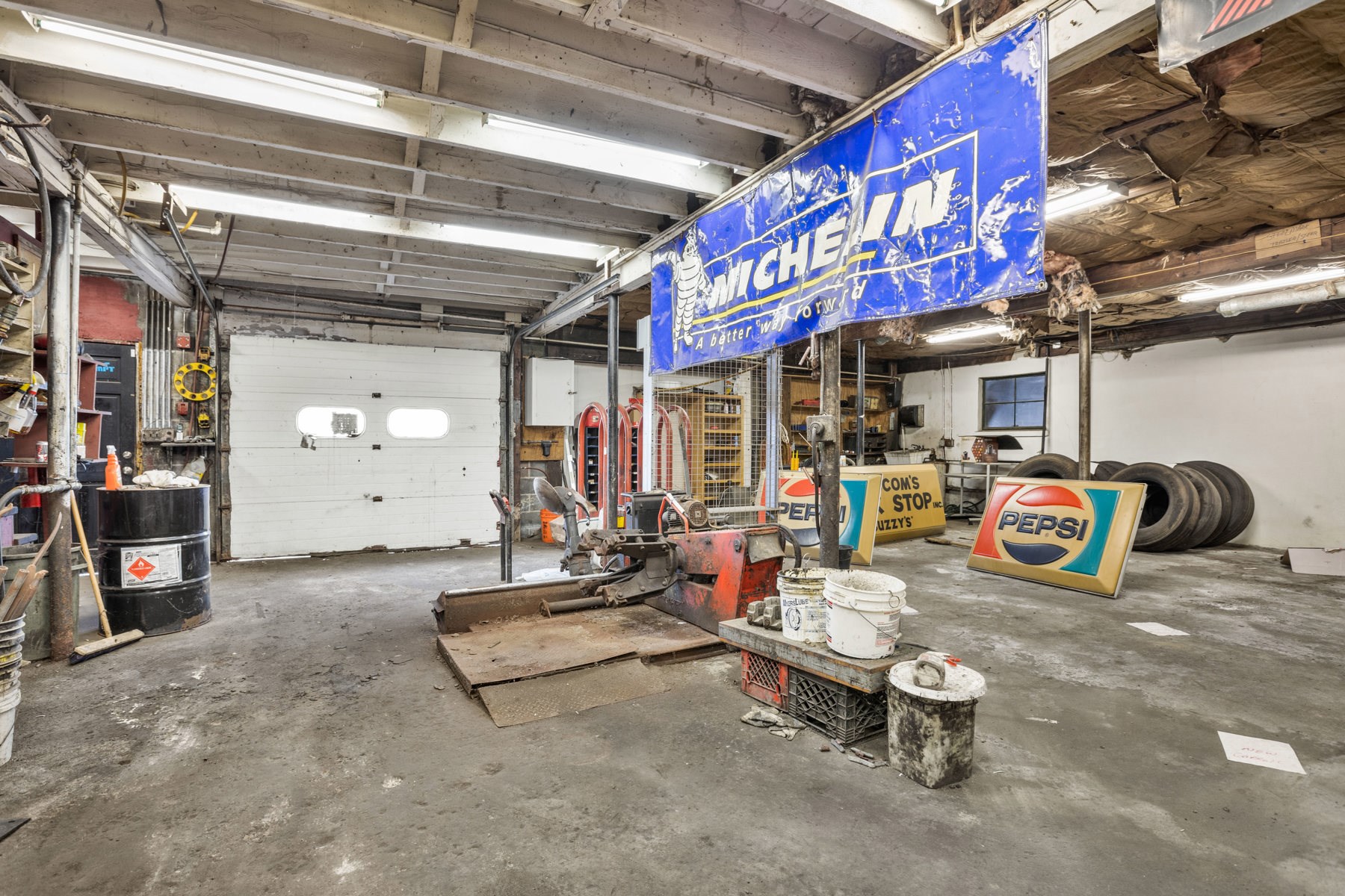 500 Maplewood Ave # B Property Photo 4