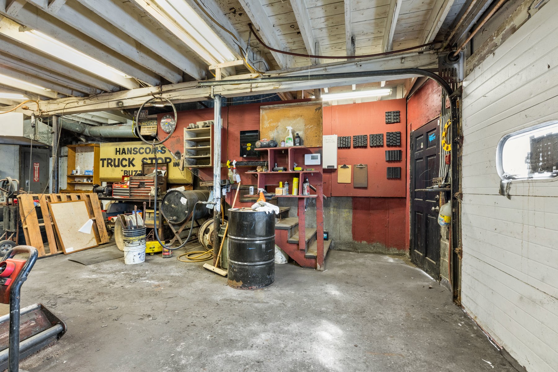 500 Maplewood Ave # B Property Photo 10