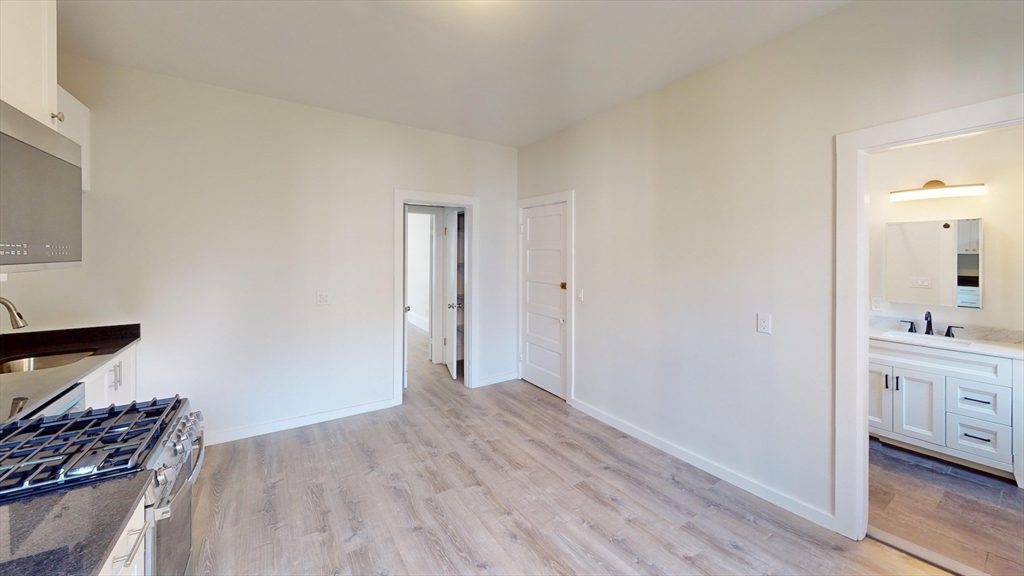 3 Sayward Place # 1 Property Photo 4