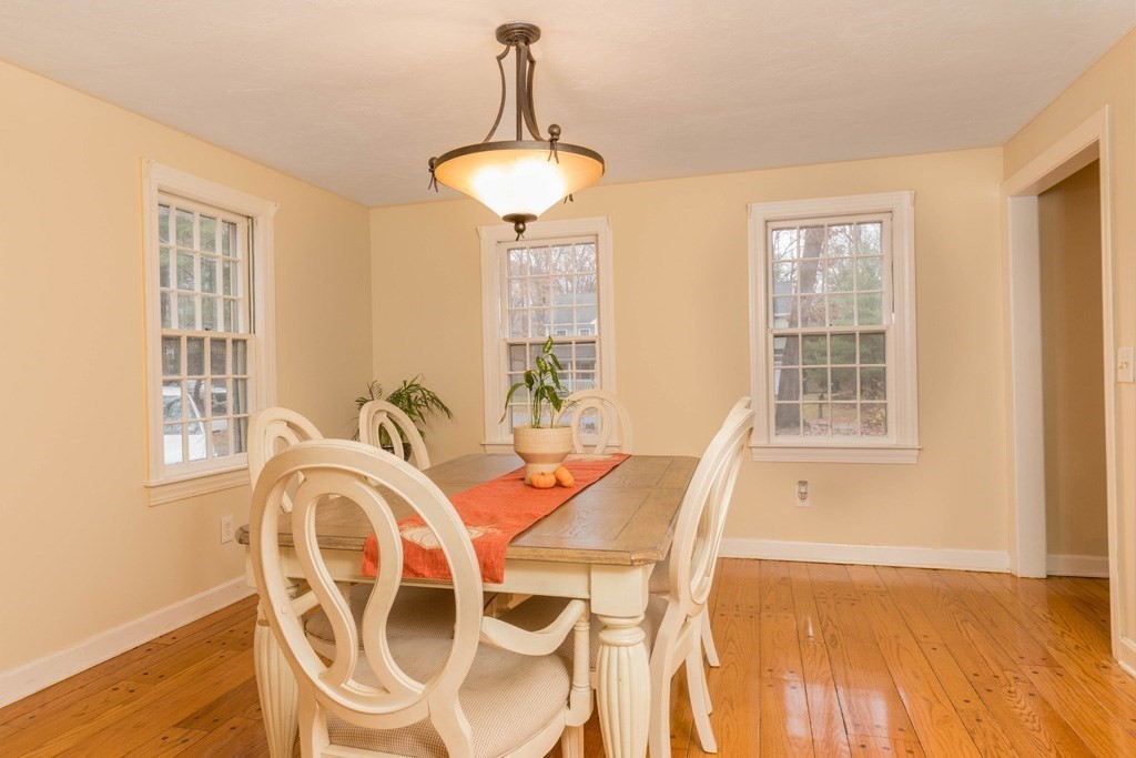 123 Apple Tree Hill Property Photo 4