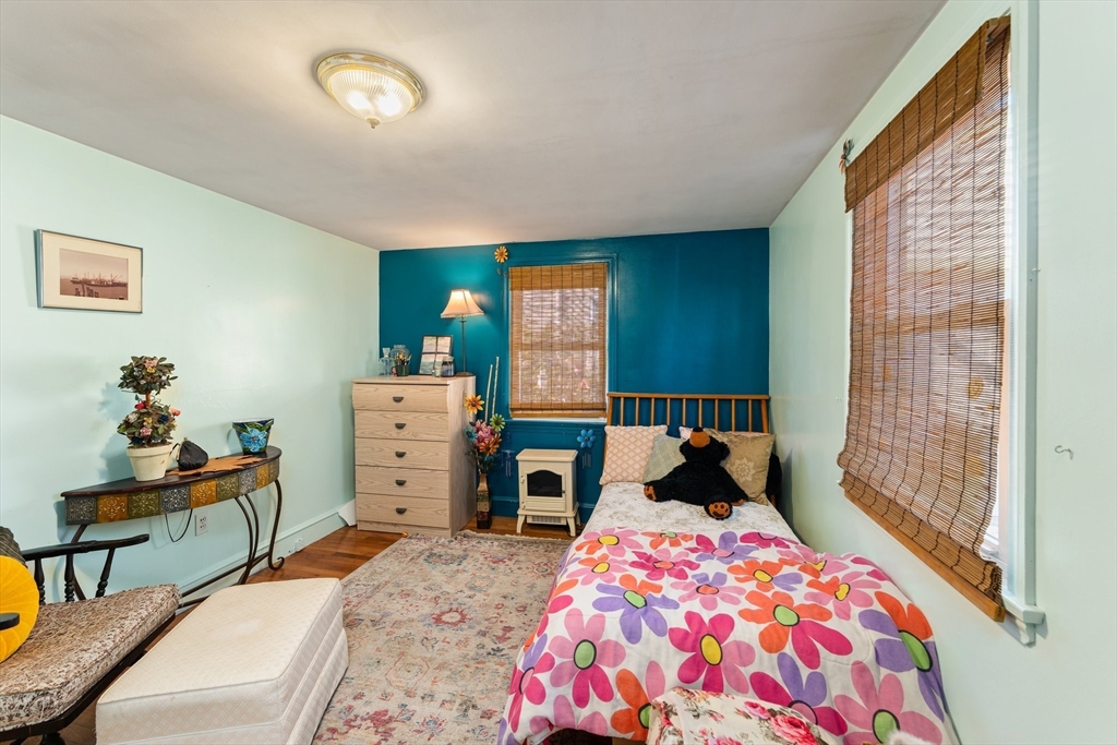 21 Aquidneck Ave Property Photo 37