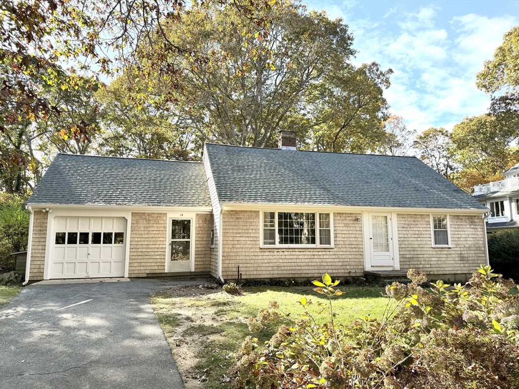 14 Gunning Point Ave Property Photo 1