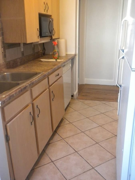 31 Chestnut St # 2 Property Photo 21