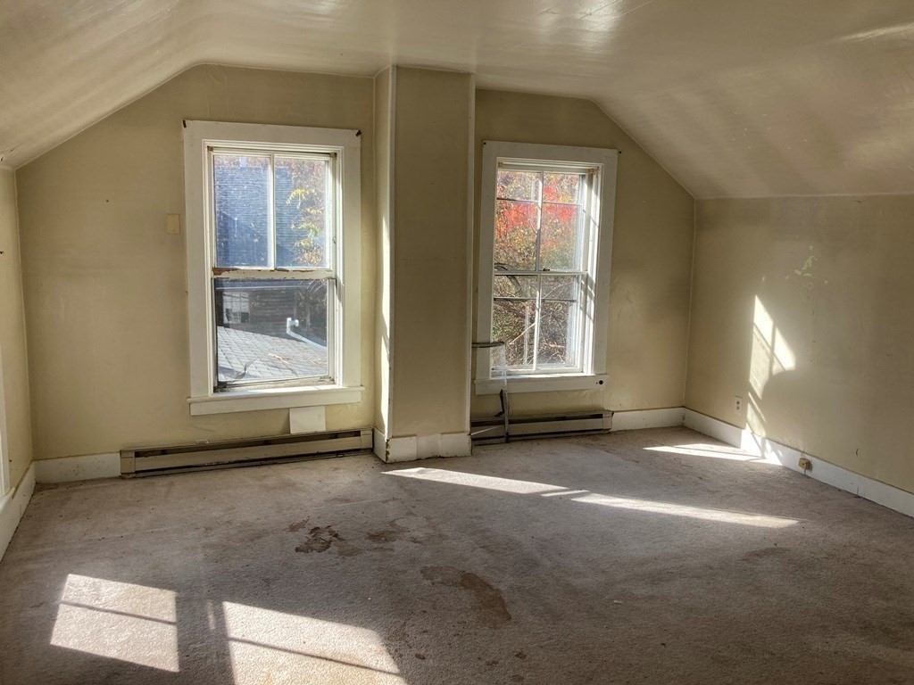 10 William St Property Photo 16