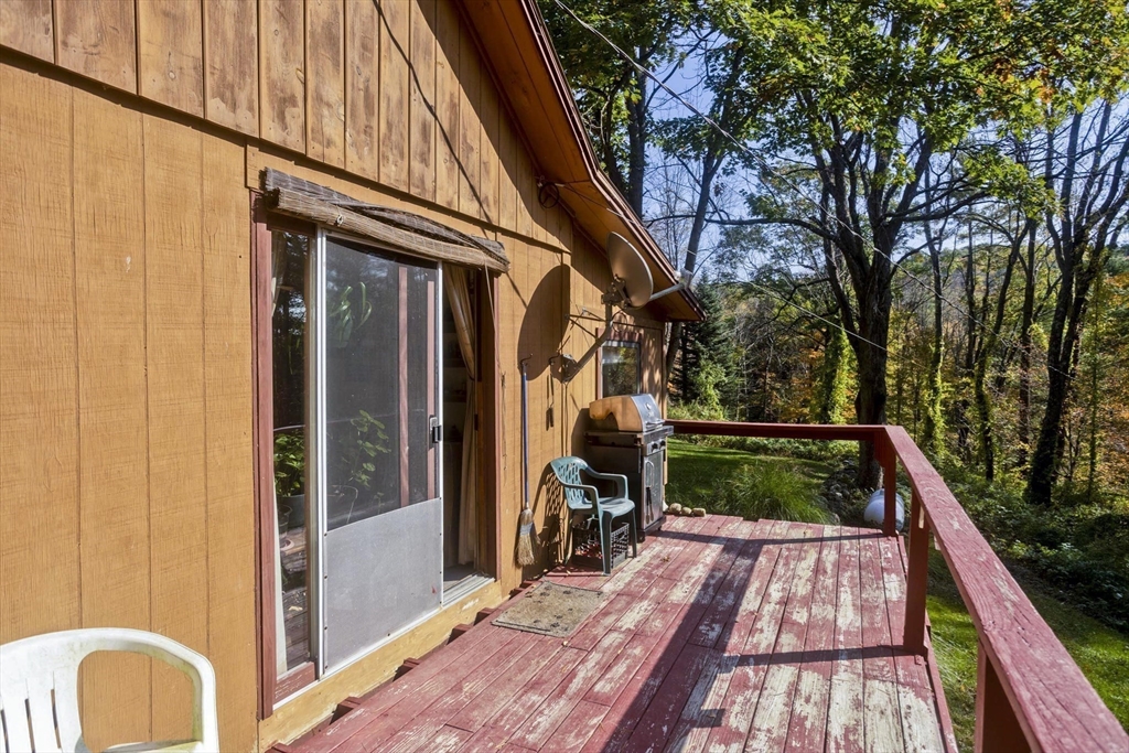 134 Indian Hollow Rd Property Photo 7