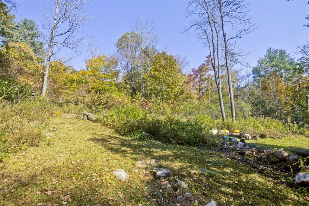 134 Indian Hollow Rd Property Photo 11
