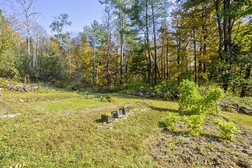 134 Indian Hollow Rd Property Photo 15