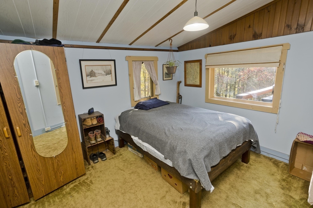 134 Indian Hollow Rd Property Photo 20
